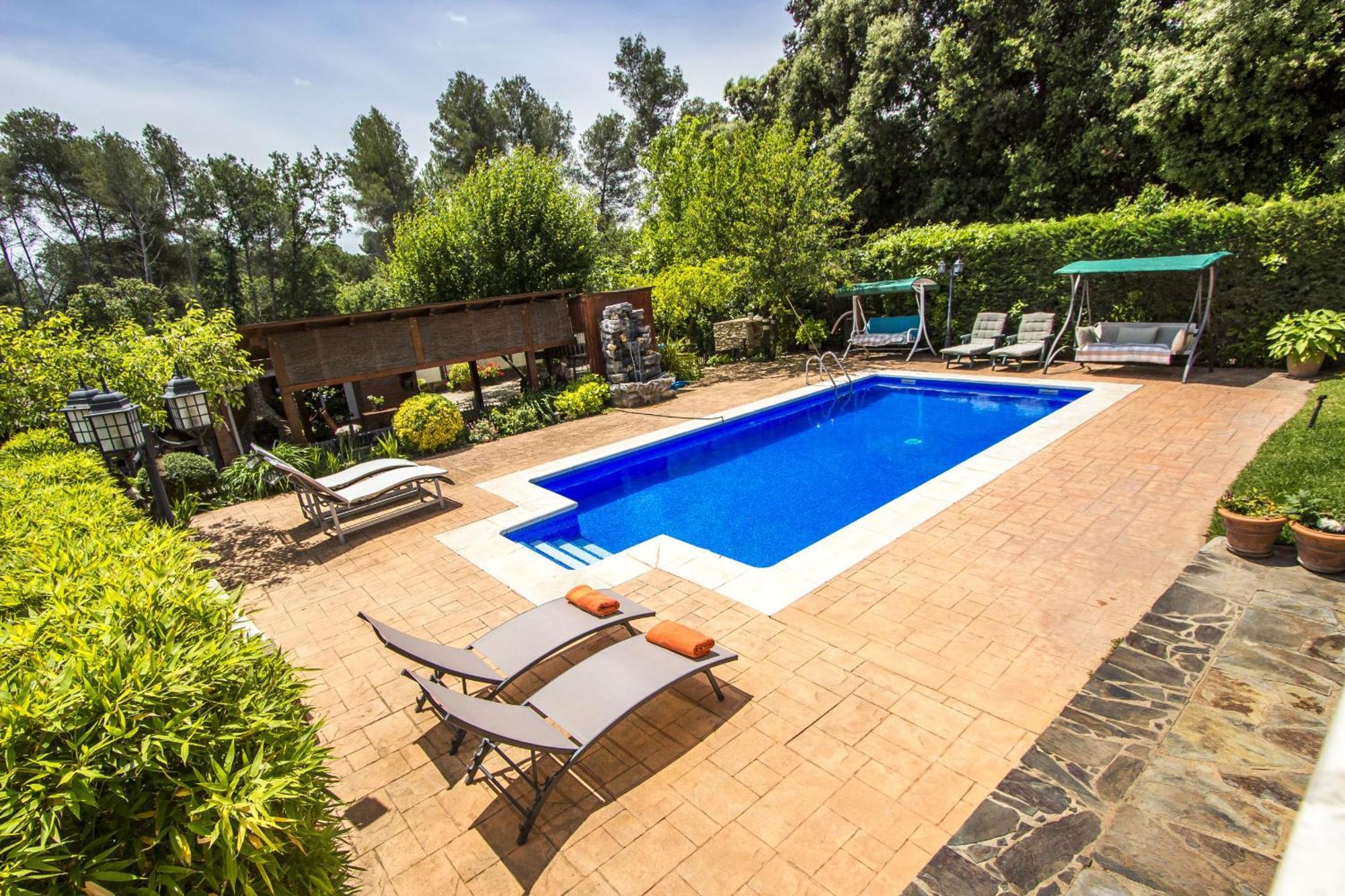 Nature, Pool, Tennis, Aircon Only 15 Minutes To Barcelona! Sabadell Exterior photo